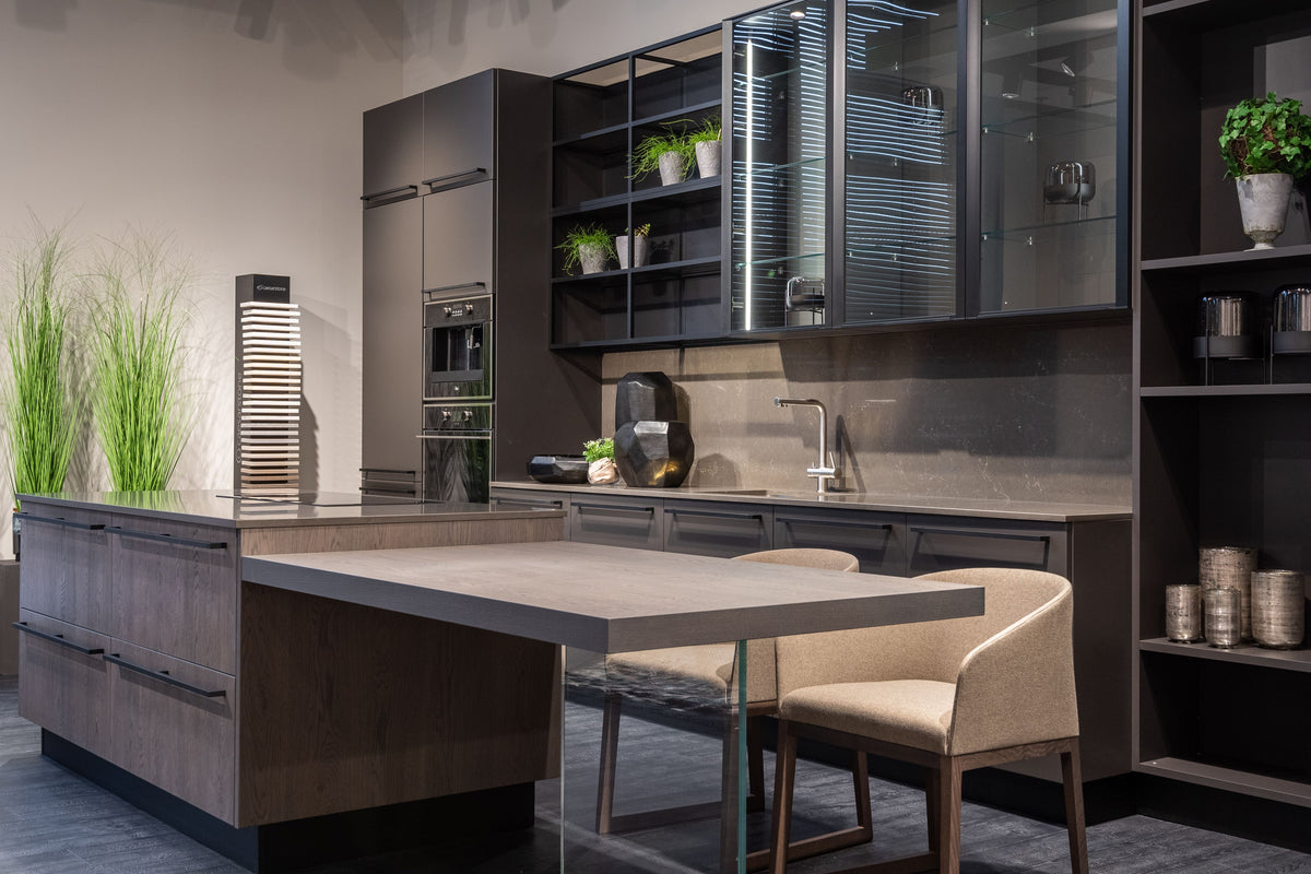 Kitchen & Dinning